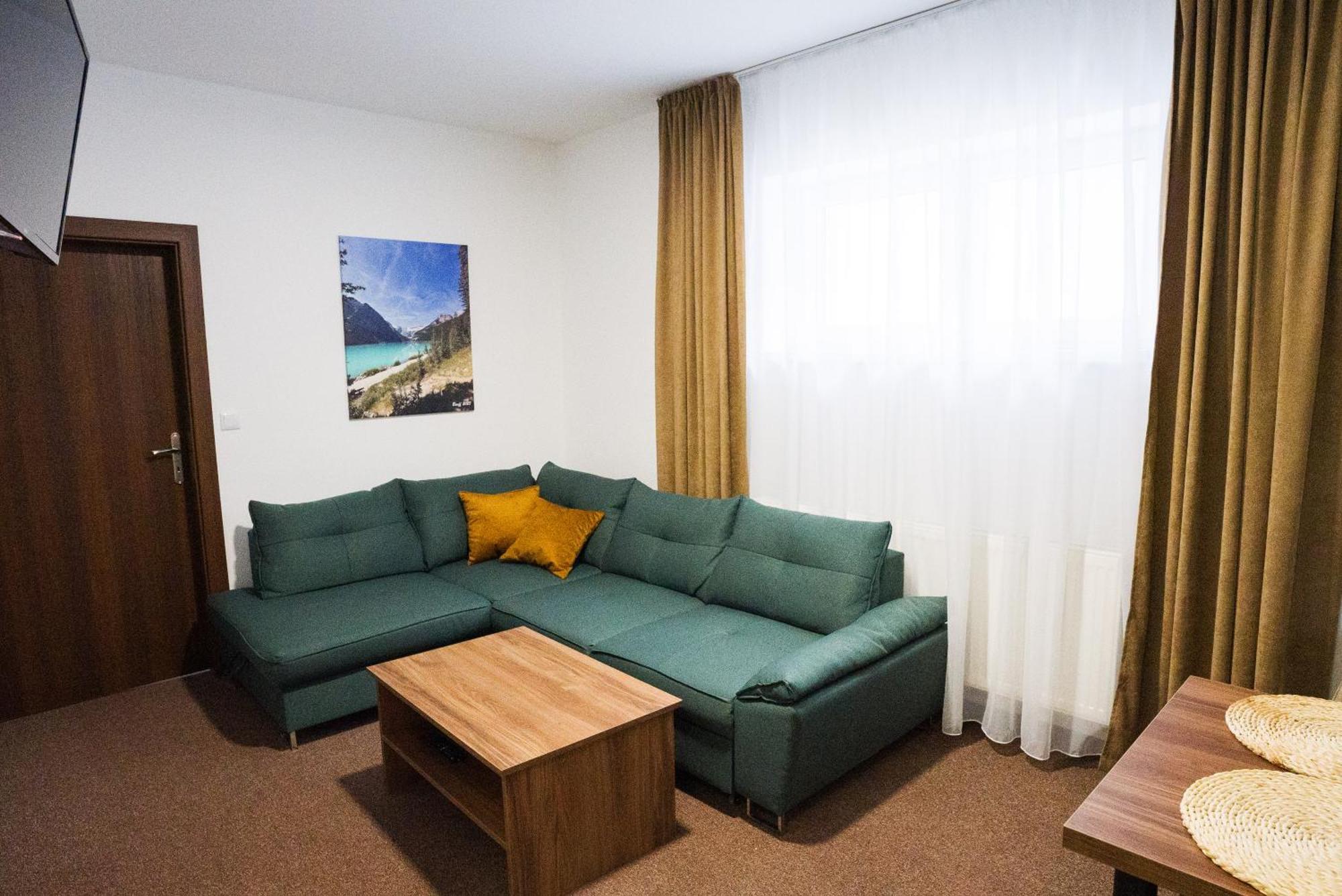 Apartmany Banff Bešeňová Екстериор снимка